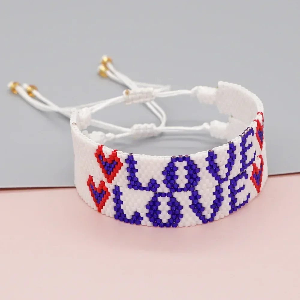 

2025 Handmade Beaded Bracelet Love Letters Heart Pattern Hand Knitting Fashion Minimalist Bohemian Adjustable Beaded Bracelet