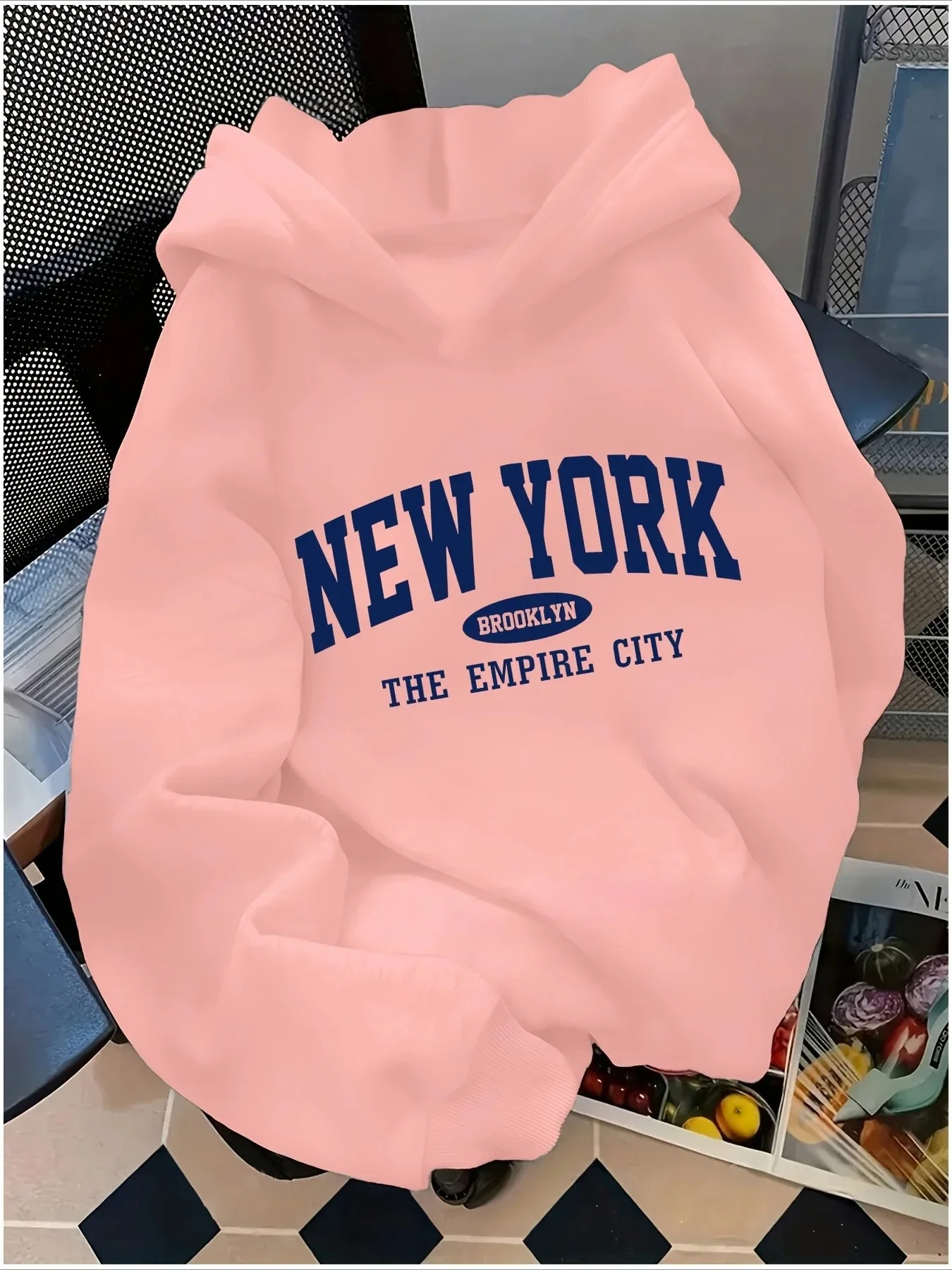 Modischer Hoodie für Kinder aus New York, lockere Passform, lässiger Stil mit Buchstabenmuster für Jungen und Mädchen, geometrisches Muster, warmer Sweatshirt. – Detail 5