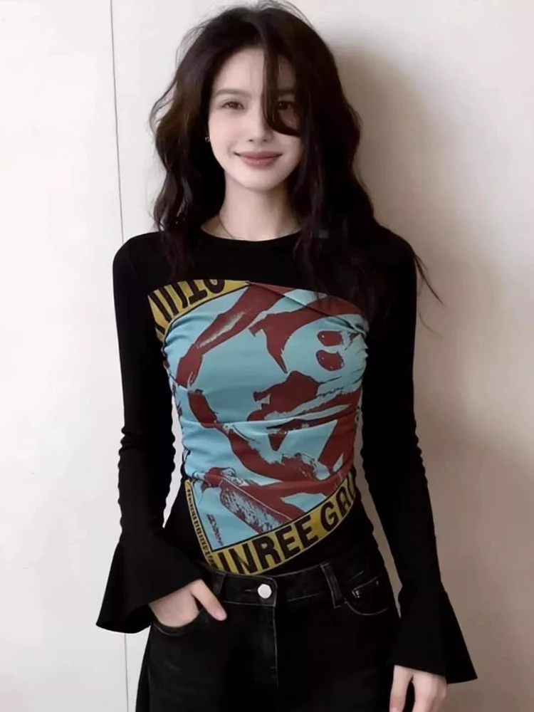 Women Graffiti Print Black T-Shirt Crew Neck Irregular Hem Streetwear Grunge Y2K Spring Autumn Base Layer Top