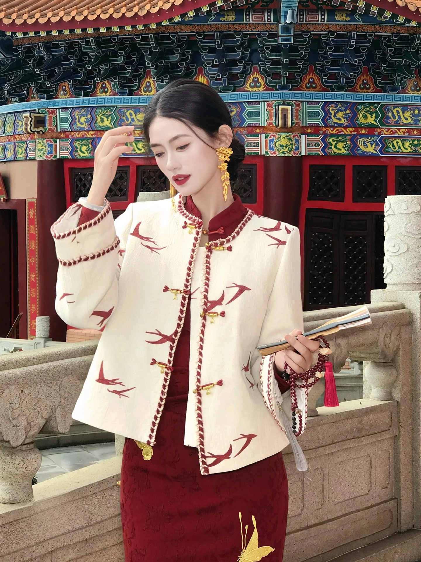 

Новая китайская женская зимняя куртка с вышивкой на плечах, утепленная, для женщин, верхняя одежда Xisi Dr Tangxuan