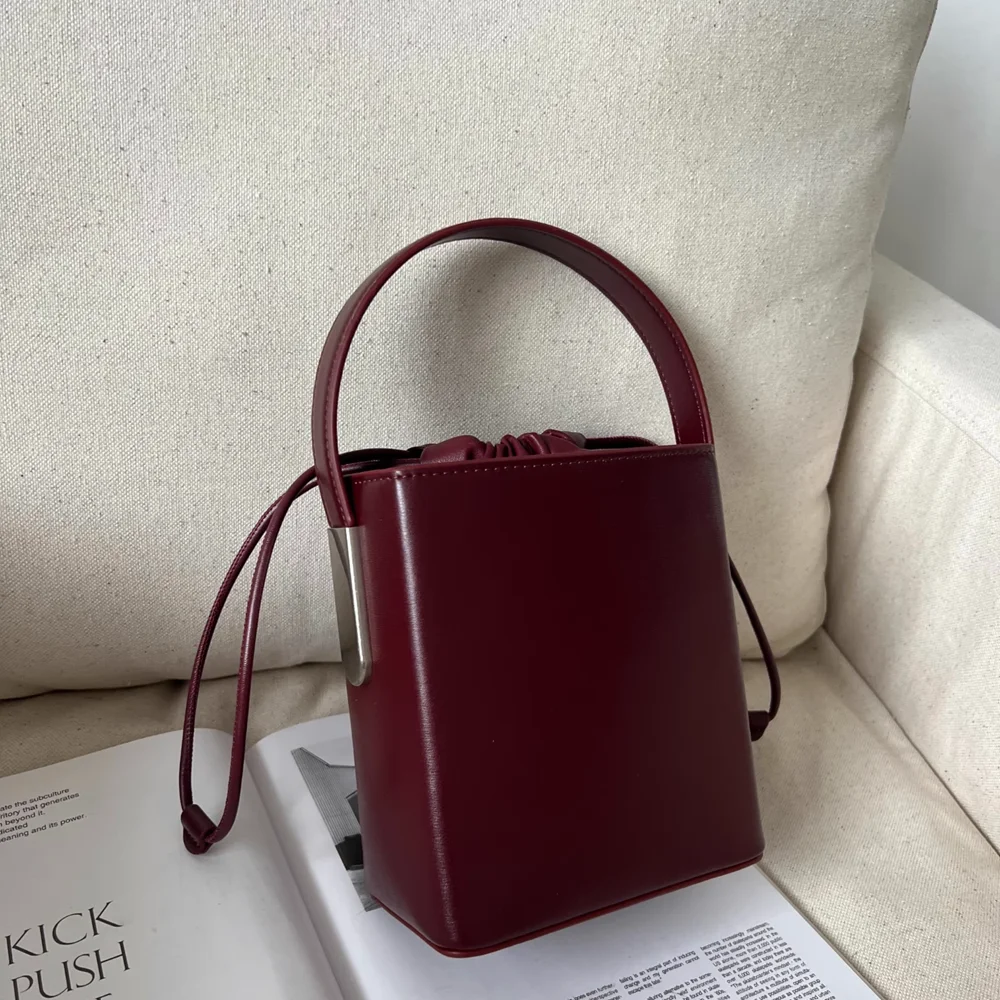 Fashion Unique Design Box Bucket Bag Genuine Leather Women Tote Bag Simple Real Leather Lady Shoulder Crossbody Bag New 2023