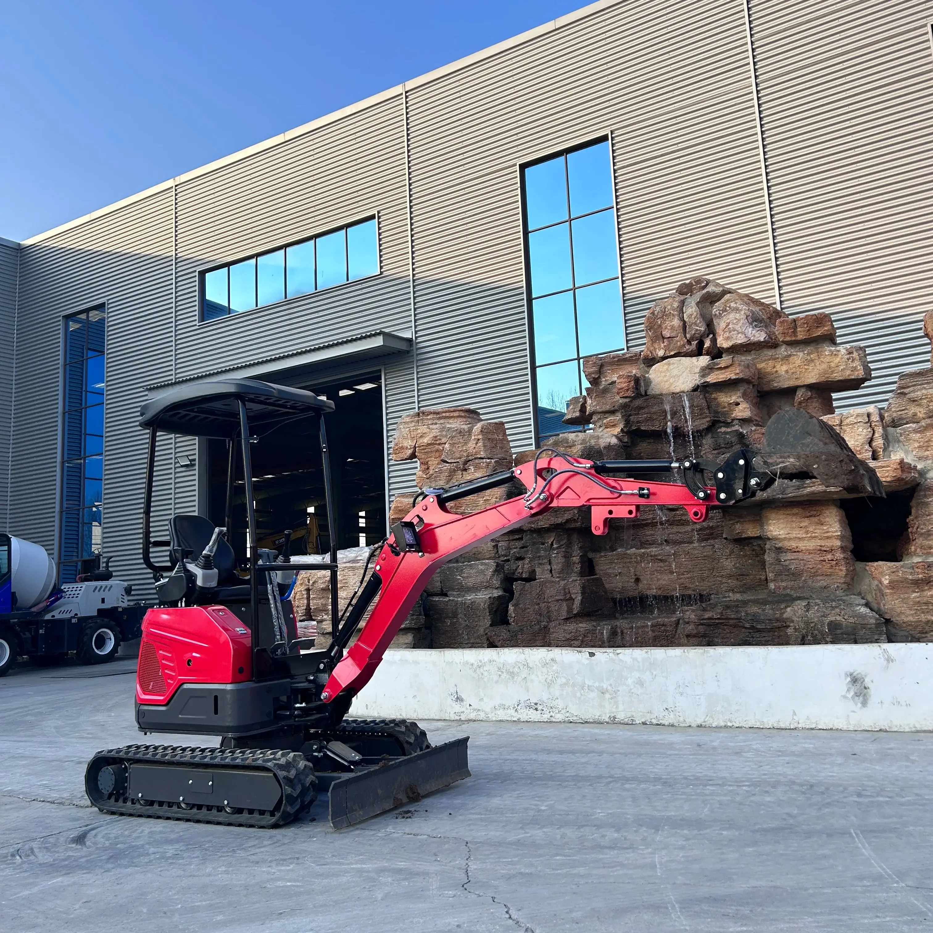 Excavator Mini 1.2-ton Compact Mini Excavator with Side Swing Function and Multiple Accessories