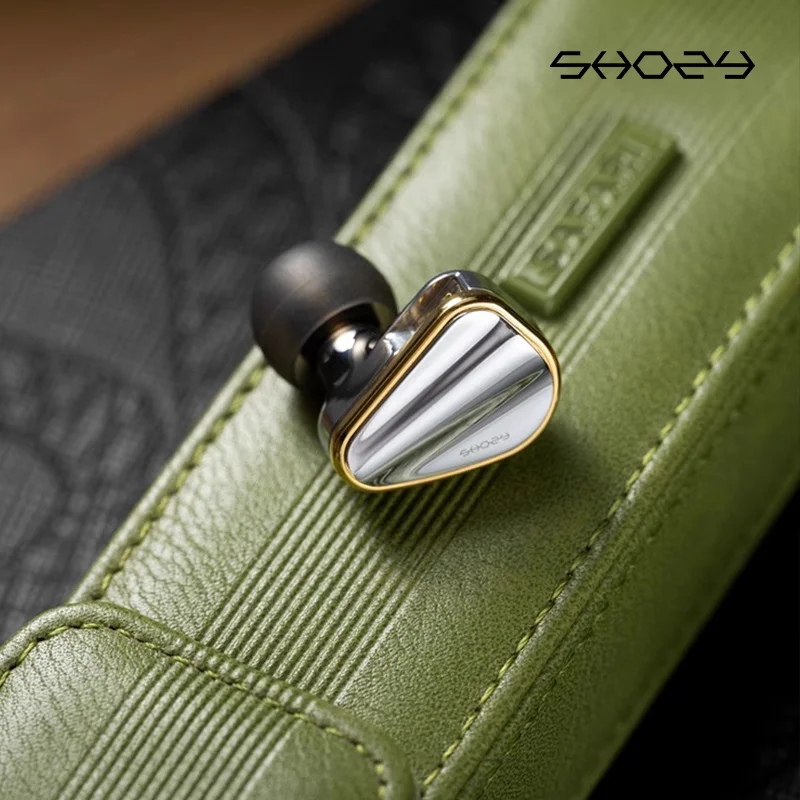 

Shozy B2 Dynamic In Ear HIFI Monitors DJ Studio Metal Earphones Audiophiles Music Headphone Detachable Cable 0.78mm 3.5mm 2Pin