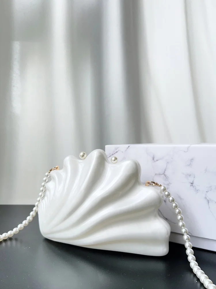 

Акриловый вечерний клатч в форме ракушки для женщин, роскошный дизайнерский жемчужный цепочка на плечо, женский вечерний свадебный клатч, кошелек