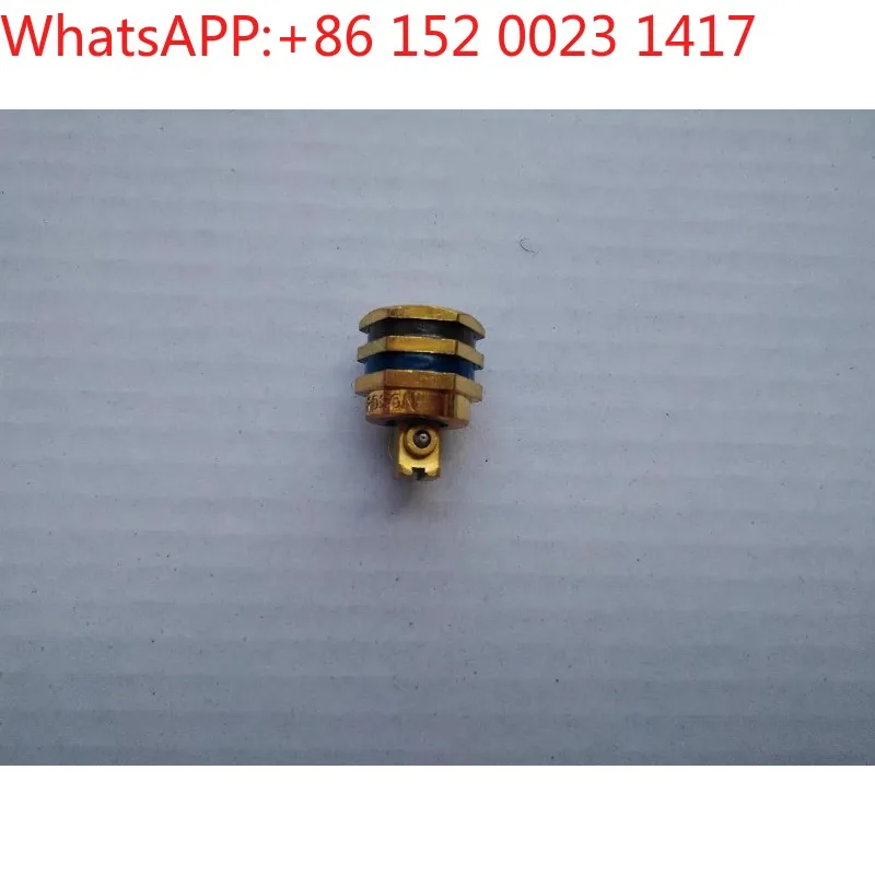 

940102/940101 Крепежный винт боковой насадки Оригинальная машина для термоплавкого клея