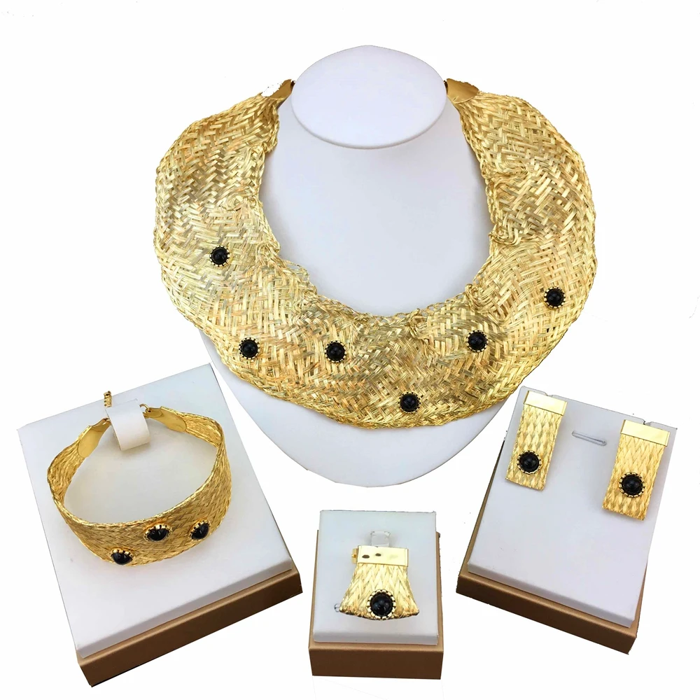 

New Fashion African Dubai Gold Plated Necklace All Copper Material Hollow Surround Necklace Simple Flower Style FHK18200
