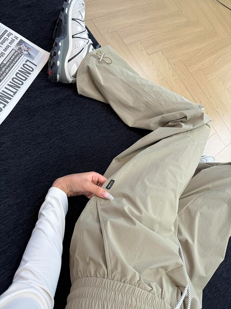 بنطلون نايلون كاكي سريع الجفاف للنساء، بنطلون رياضي فضفاض مستقيم للمشي لمسافات طويلة، مريح وقابل للتنفس