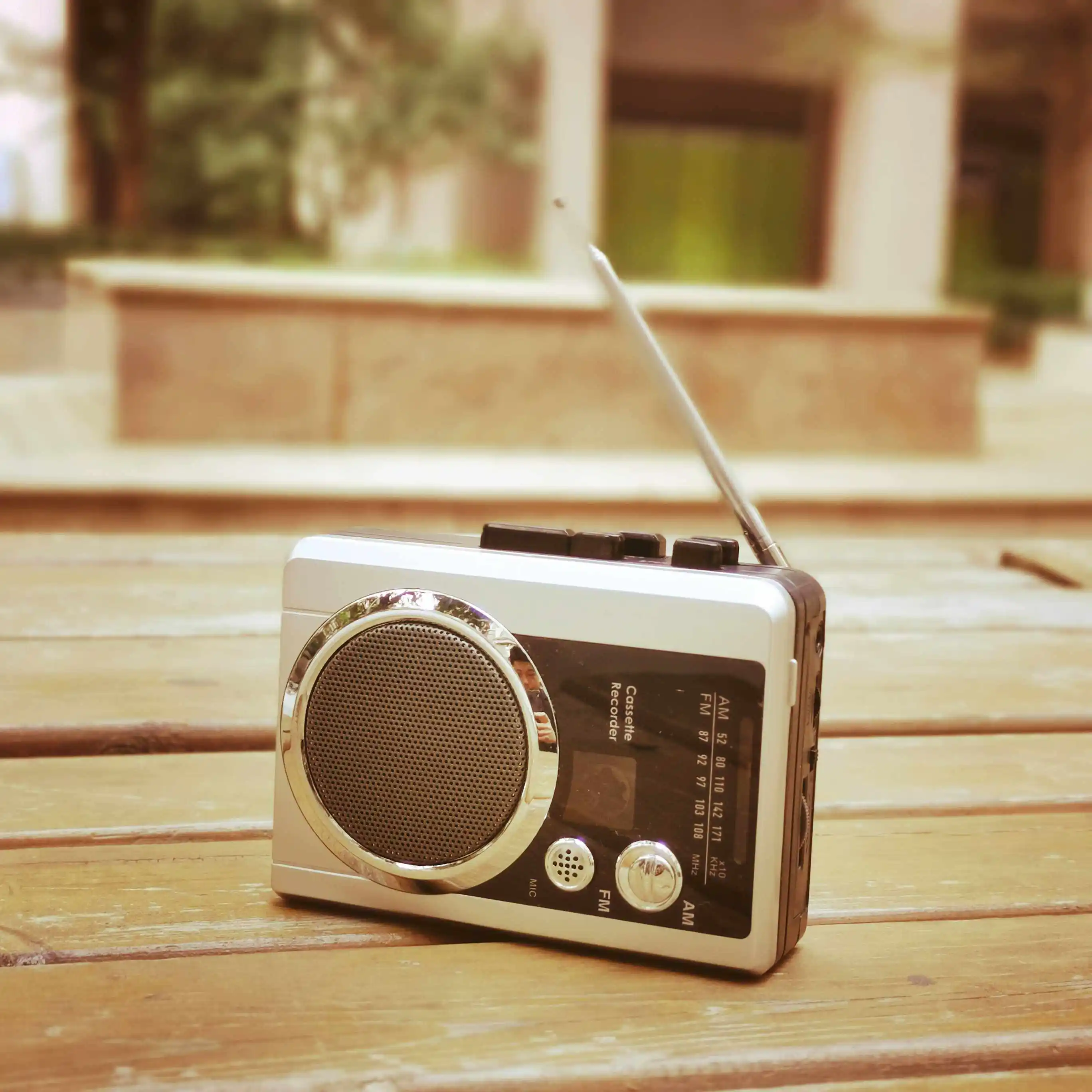 Portable Auto Reverse Cassette Player Tape Recorder Radio With External Speaker Function