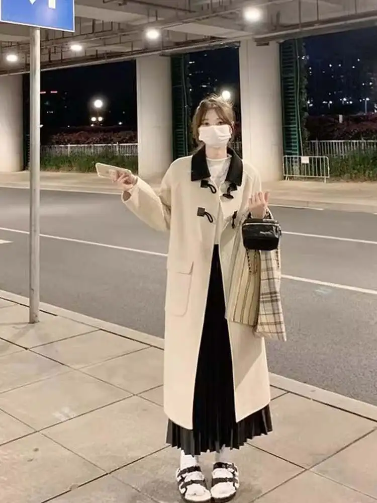 

Korean Aosphere Tawny Long Woolen Coat Women's Autumn Winter Hepburn Sle High-End Feeling Horn Button Tweed Coat