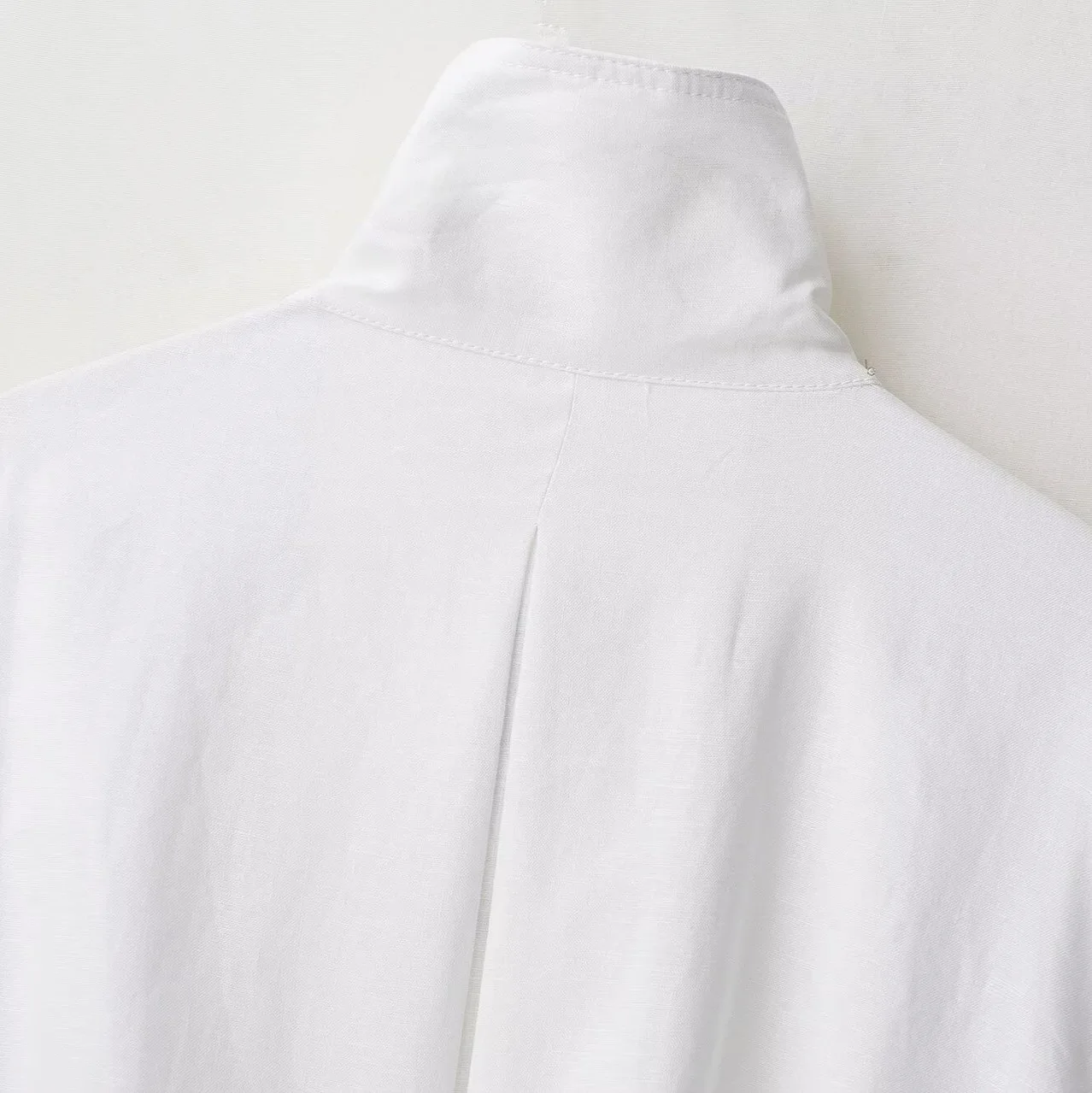 화이트 리넨 여성용 가을 재킷 스탠드 칼라 패치워크 포켓 신축성 있는 밑단 코트 여성용 출퇴근용 다용도 재킷