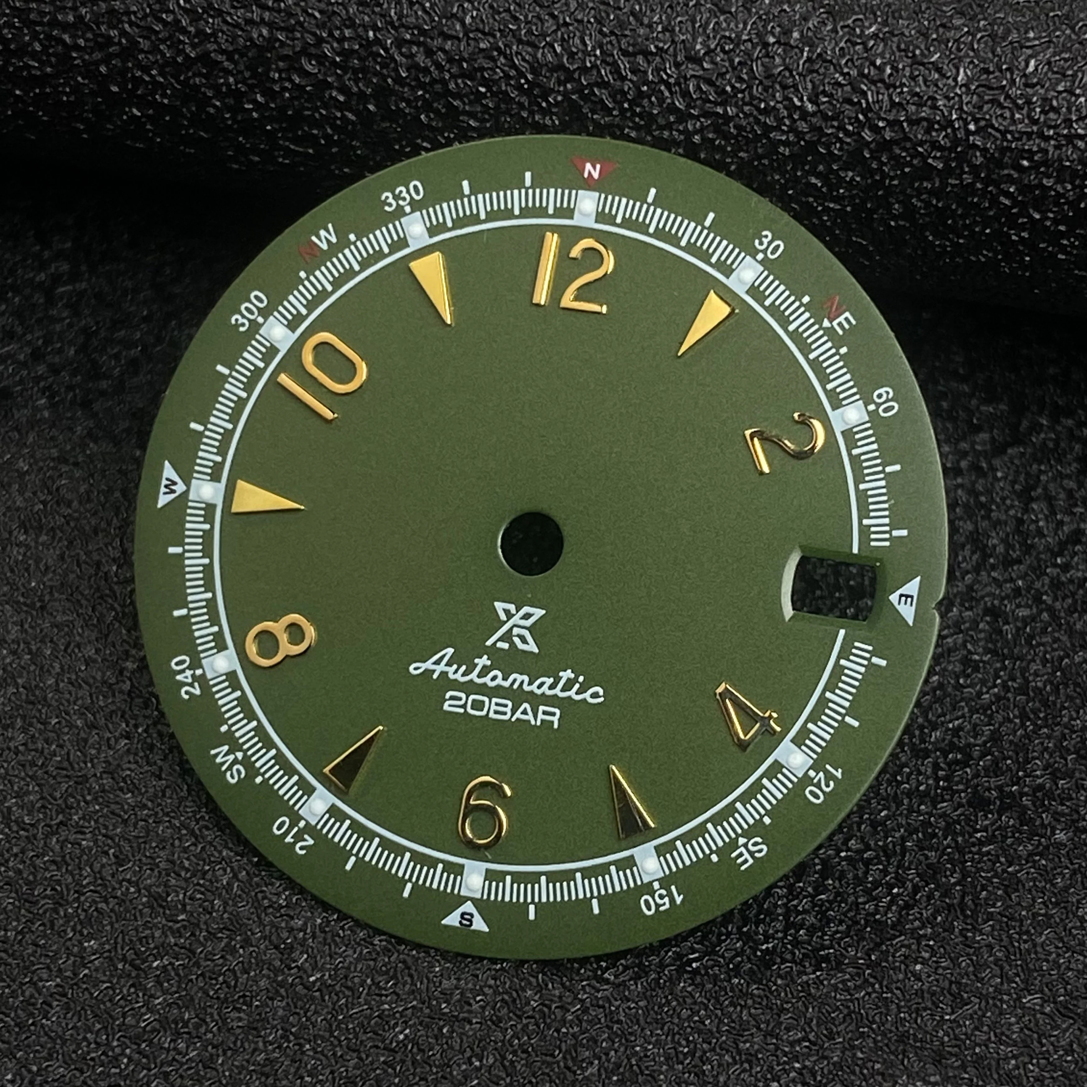 Quadrante dell'orologio da 28,5 mm quadrante dell'orologio verde oliva vintage verde luminoso per SKX Mod senza logo per sostituzione modificata del movimento NH35/4R