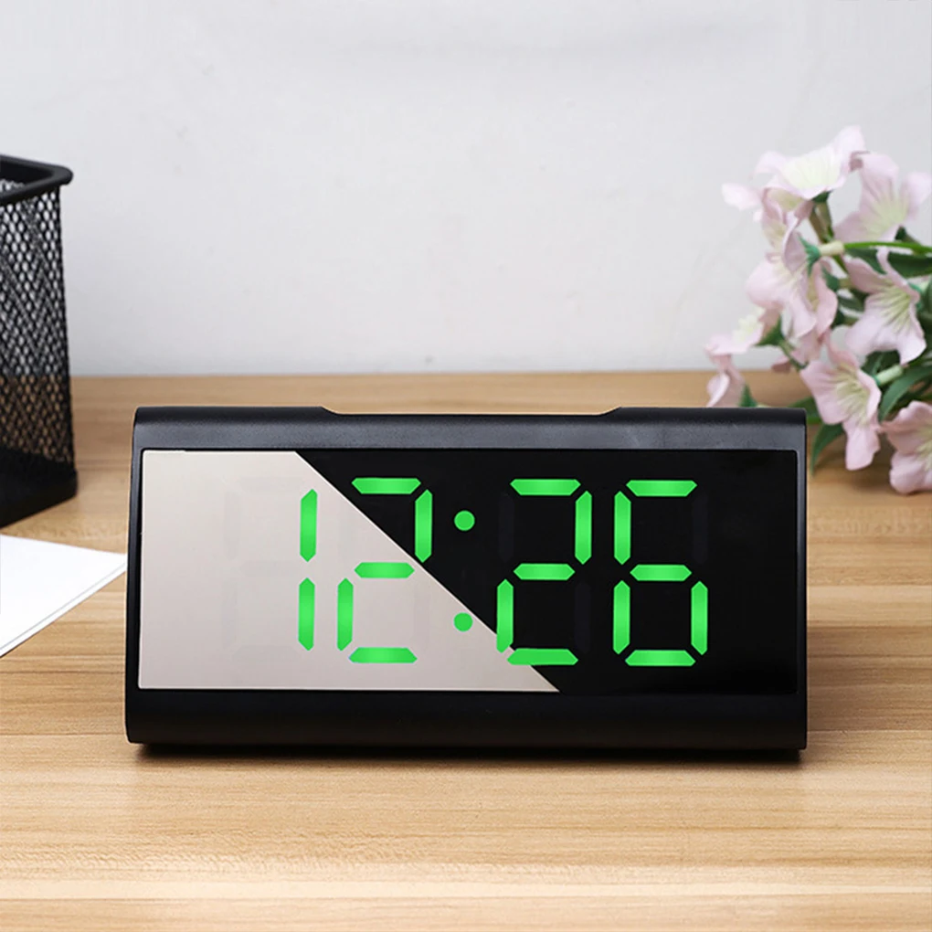 Elektronische Uhr mit leisem Betrieb und einfach zu lesendem Display Schlafzimmer genaue Zeitmessung digital