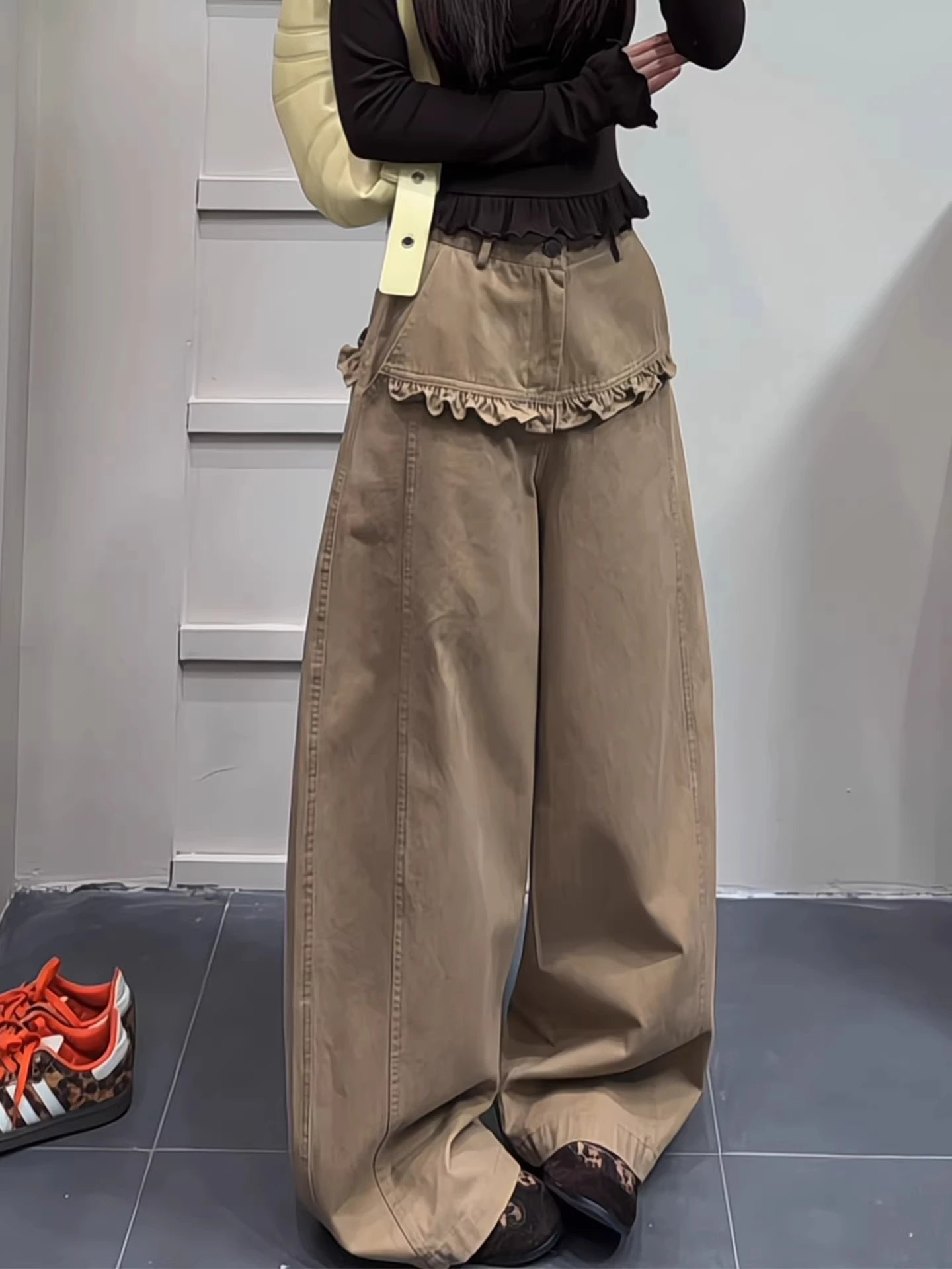

Khaki Wide Leg Denim Jeans Women's Summer New Style High Waist Pocket Detail No Stretch Comfortable Fit Floral Lace Trim Design