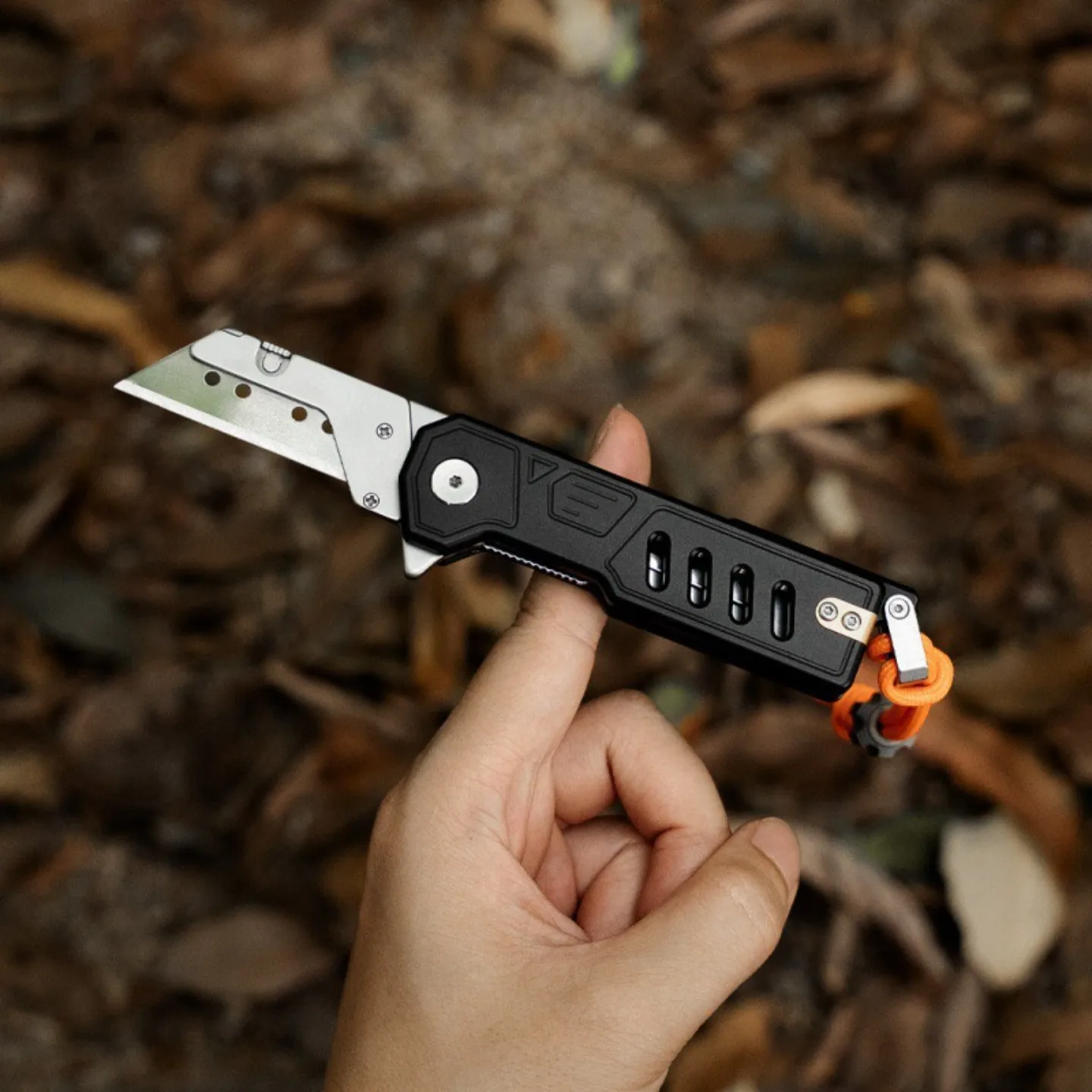 NEW Aluminum Alloy Mini EDC Box Cutter Portable Keychain Utility Knife Outdoor Light Cutting Express Package Opener Craft Tool