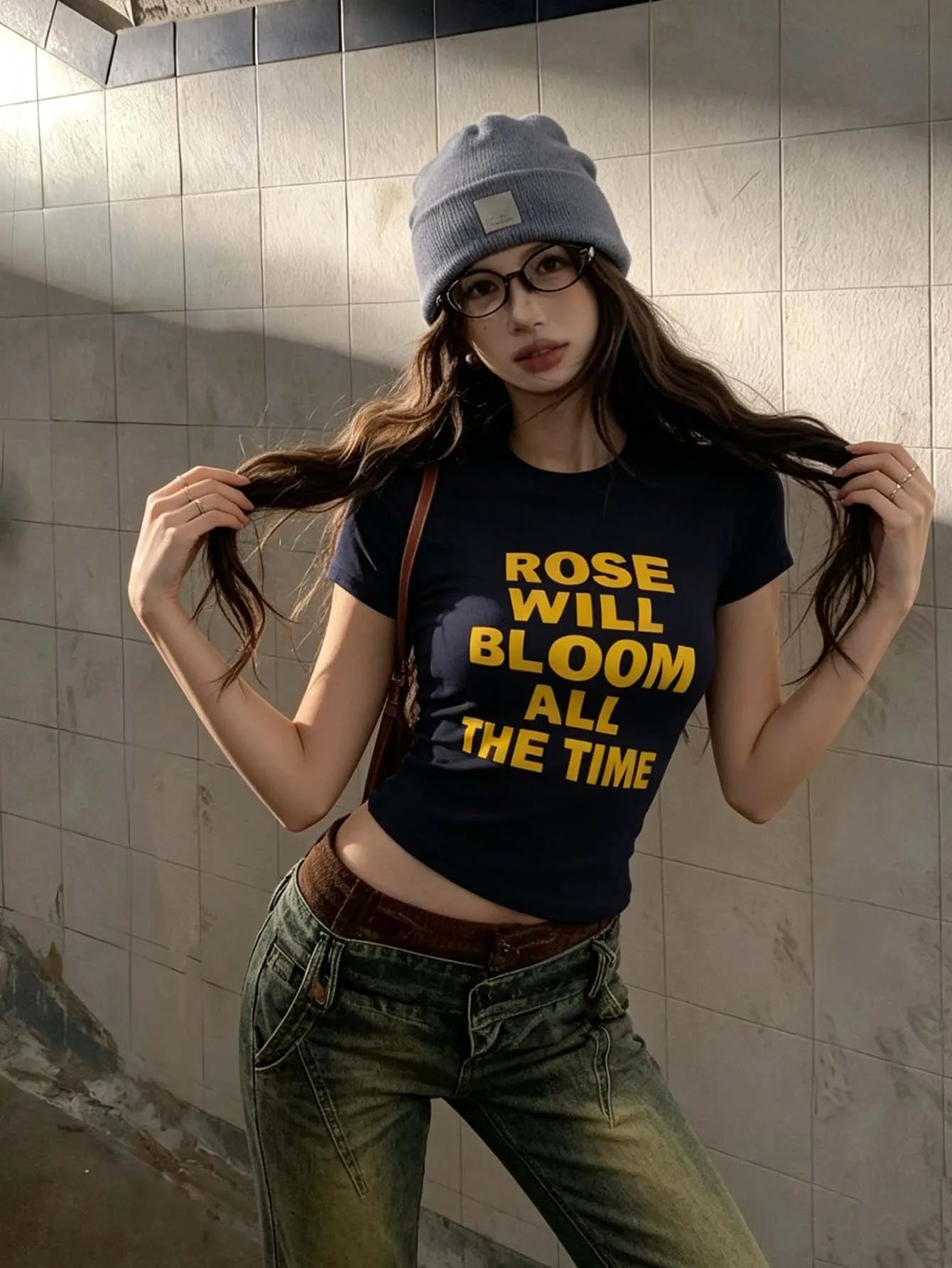 Lady Rose flower perennial open letter print round-neck fitted short-sleeved shirt, summer retro casual street style