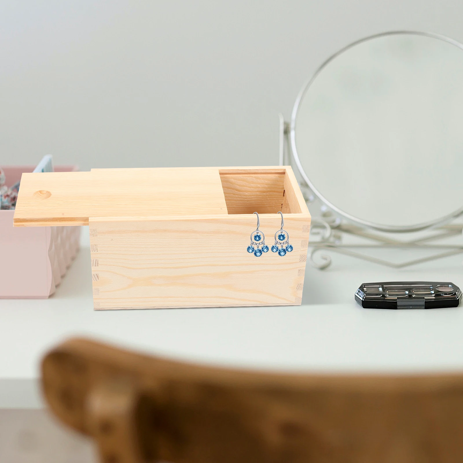 

Wooden Jewelry Box Large Capacity Sturdy Structure Lightweight Portable Storage Case Scratch Resistant Organizer Earring