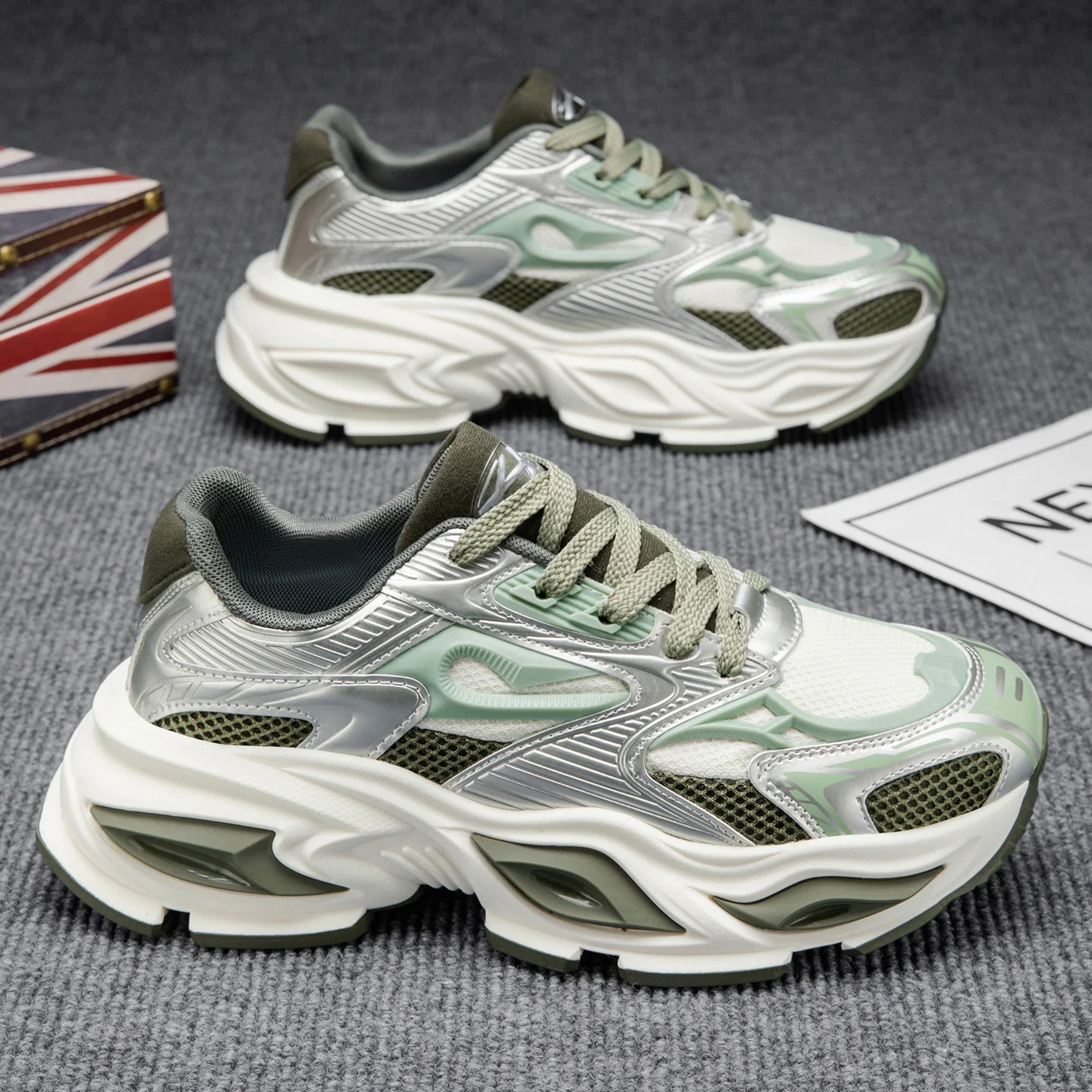 

Man Casual Sneaker Spring and Autumn Low-Top Thick Platform Designer Trend 2025 Comfortable High Quality Sports Shoes for Men