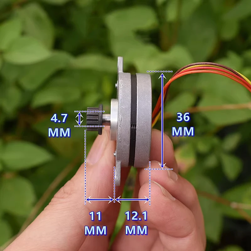 0.9 Degree Mini 36mm Round Thin Stepper Motor Micro 2-Phase 4-Wire Stepping Motor Double Ball Bearing for 3D Printer CNC Robot