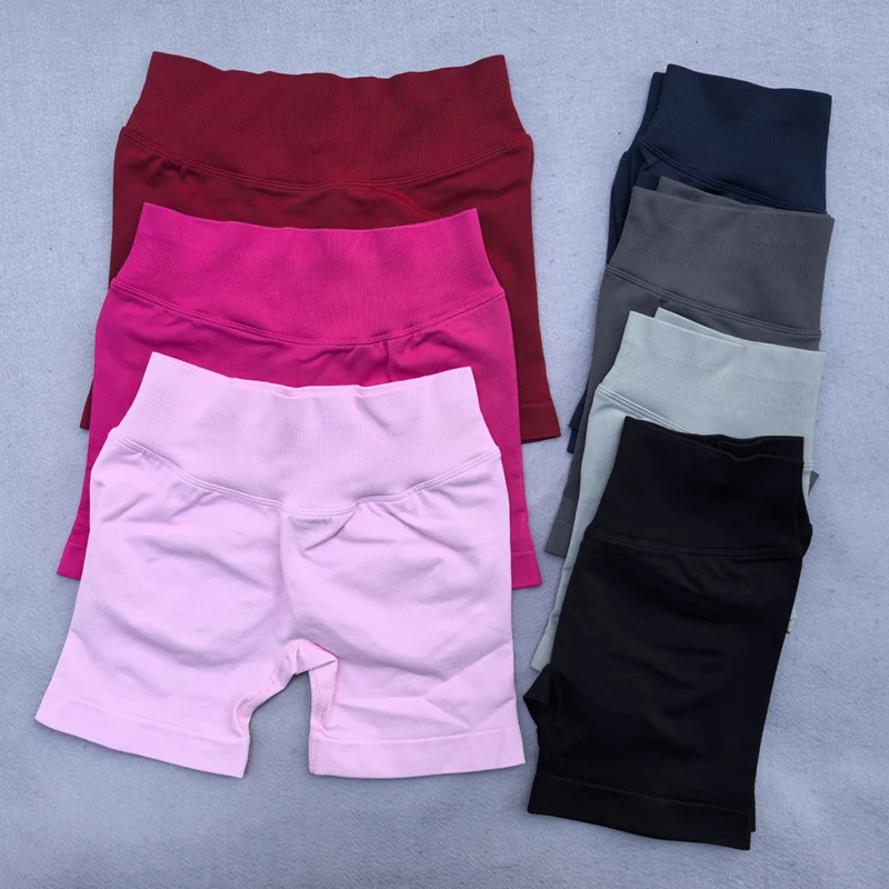 

Women's Sports Seamless Yoga Shorts Scrunch Bum Gym Shorts Workout Low Waist Short Leggings Booty Stretch Running Shorts Pants
