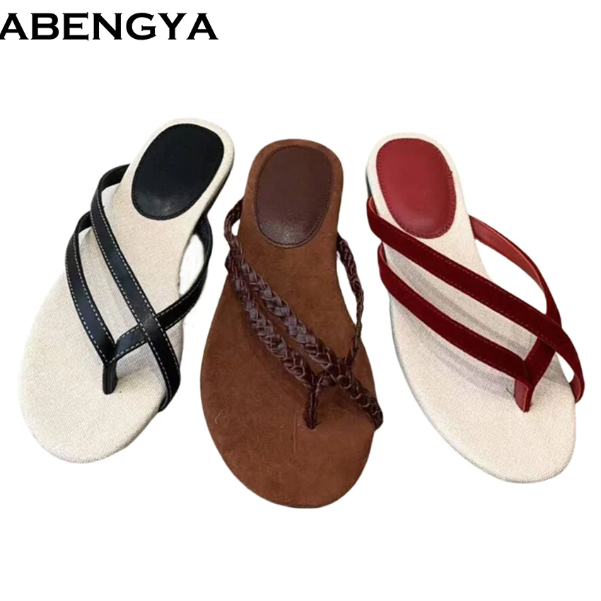 

Новые летние кожаные тапочки на плоской подошве, женская праздничная повседневная пляжная обувь, шлепанцы с открытым носком, тапочки на плоской подошве, женские сандалии