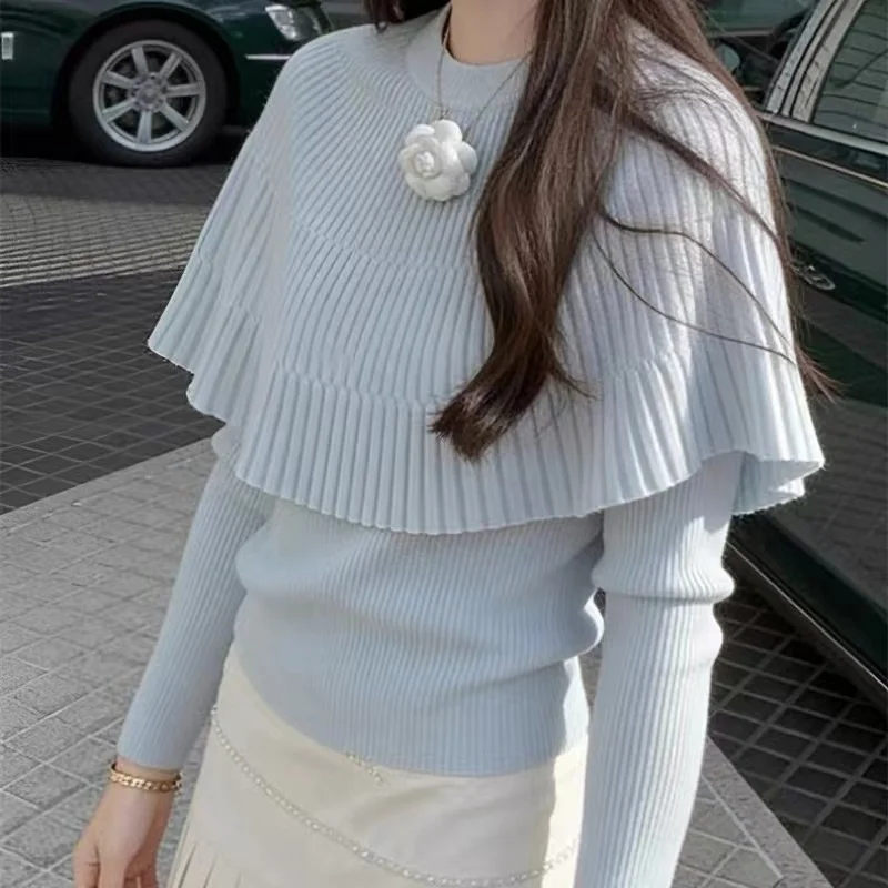 เสื้อสเวตเตอร์ถักผู้หญิง แขนยาว รุ่นใหม่ เสื้อผ้าผู้หญิง เสื้อไหมพรม คอโอ สีขาว ทรงเข้ารูป รุ่น Q2852