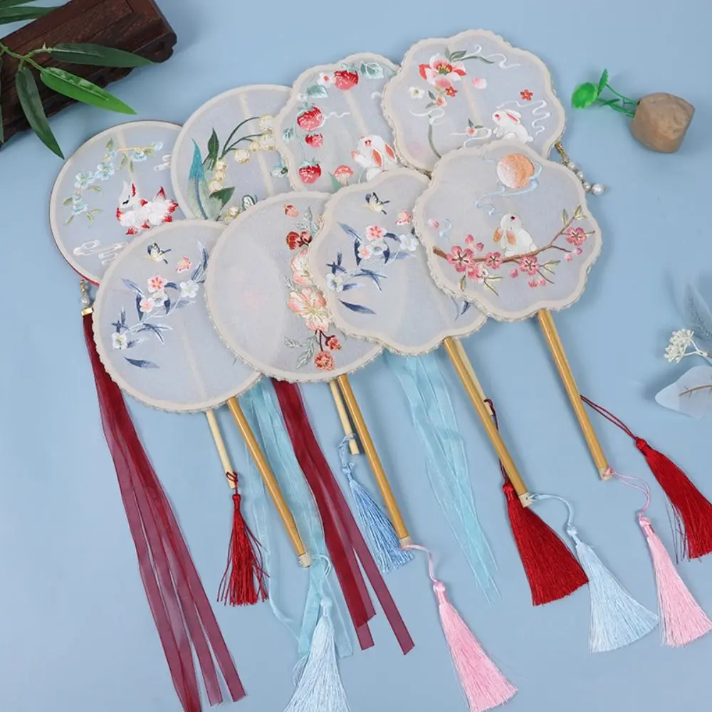 Home Decor Classical Round Fan Vintage Semi-transparent Silk Fan Embroidered With Tassel Hand Fan Photography Prop