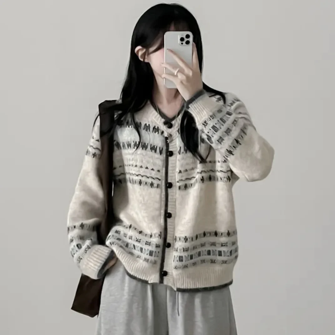 

Women's Chic Design Retro Fair Isle Lazy Sle Knitted Sweater Coat Thiened Camere Embroidery Long Sve Winter Top