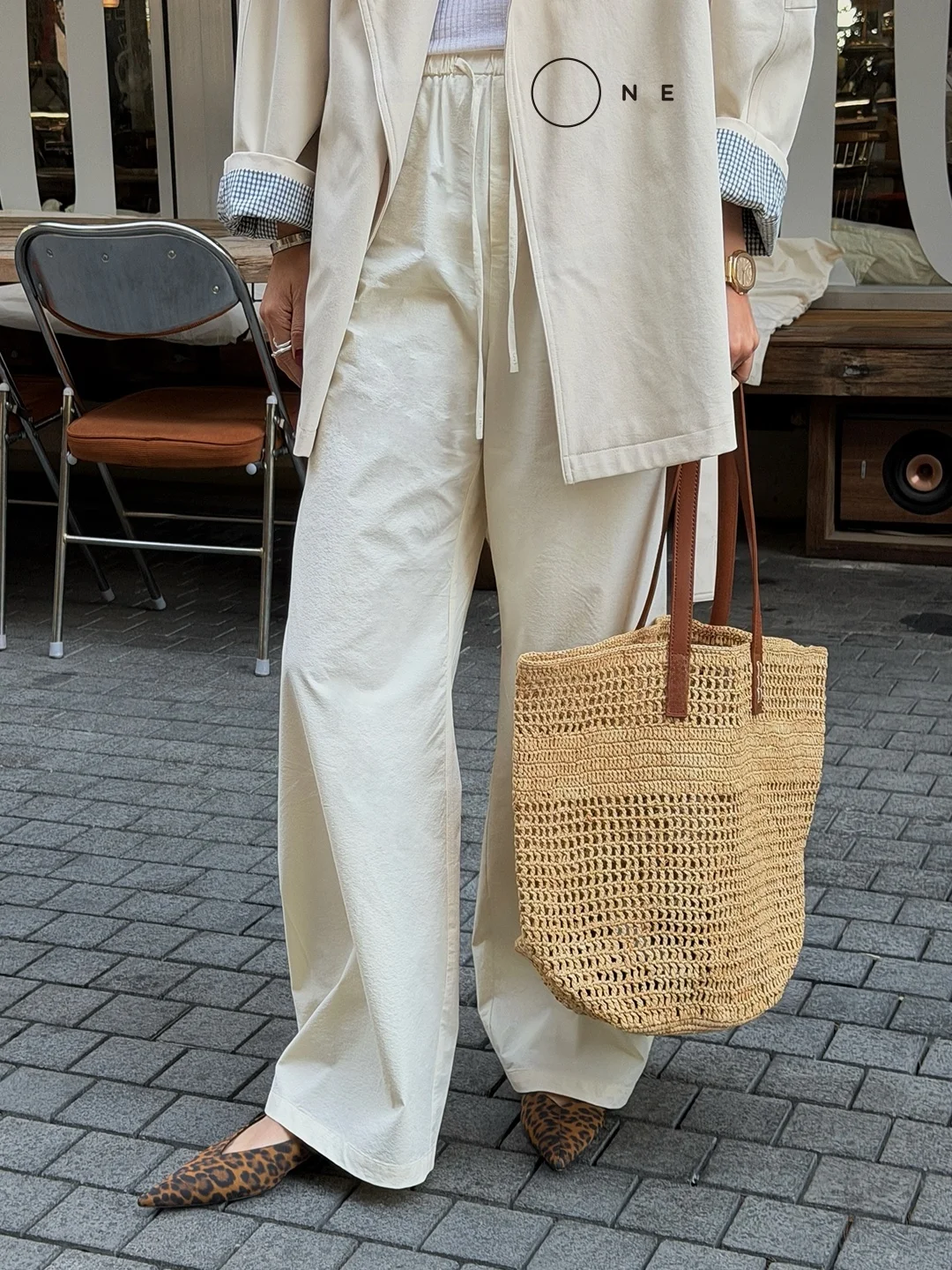 

Backatone Oil Painting Stick Silk Elastic Waist Straight Leg Pants Walking Casual Trousers for Middle-Aged Women