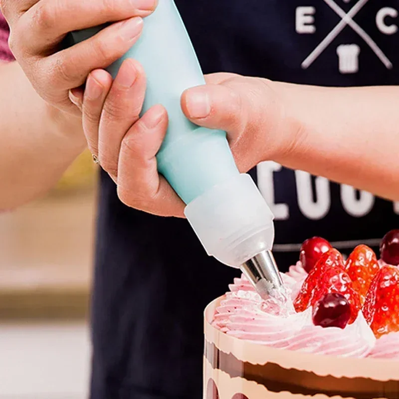 5-20pcs Coupler Adaptor Icing Piping Nozzle Bag Cake Flower Pastry Decoration Tool Small Size Adapter Nozzle view 3