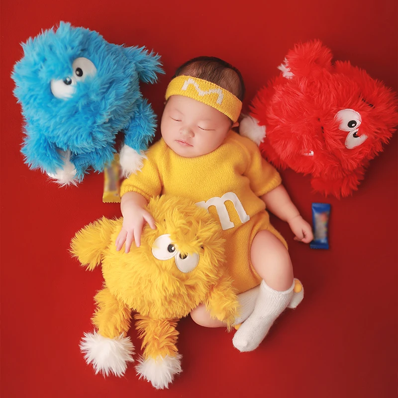 3 Color Baby Photography Props Sports Style Newborn Photo Knitted Clothing Fur Ball Doll Props Baby Posing Photo Accessories