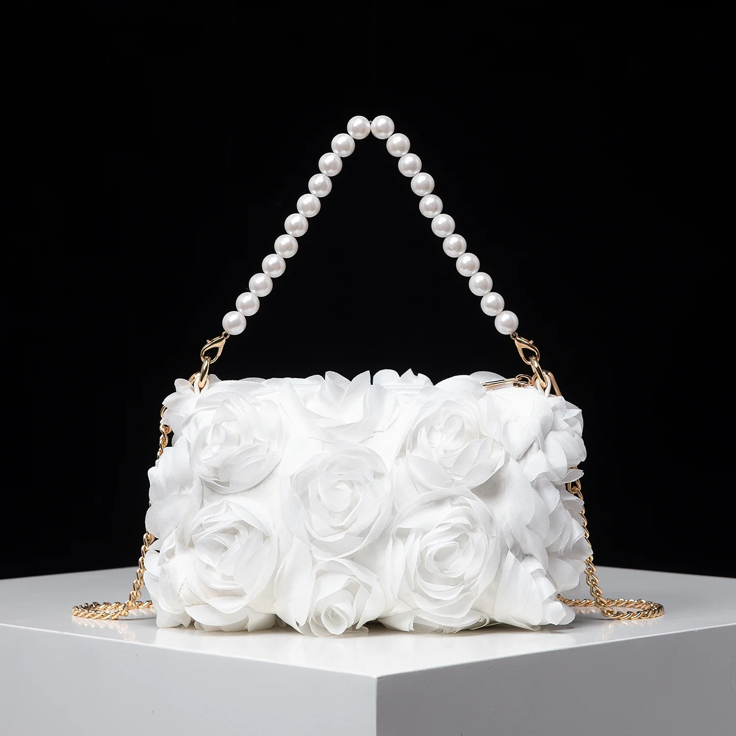 Elegante bolso de cena con flores rosas, bolso de perlas de imitación, bolso cruzado con cadena de metal, bolso de novia (patrón aleatorio)