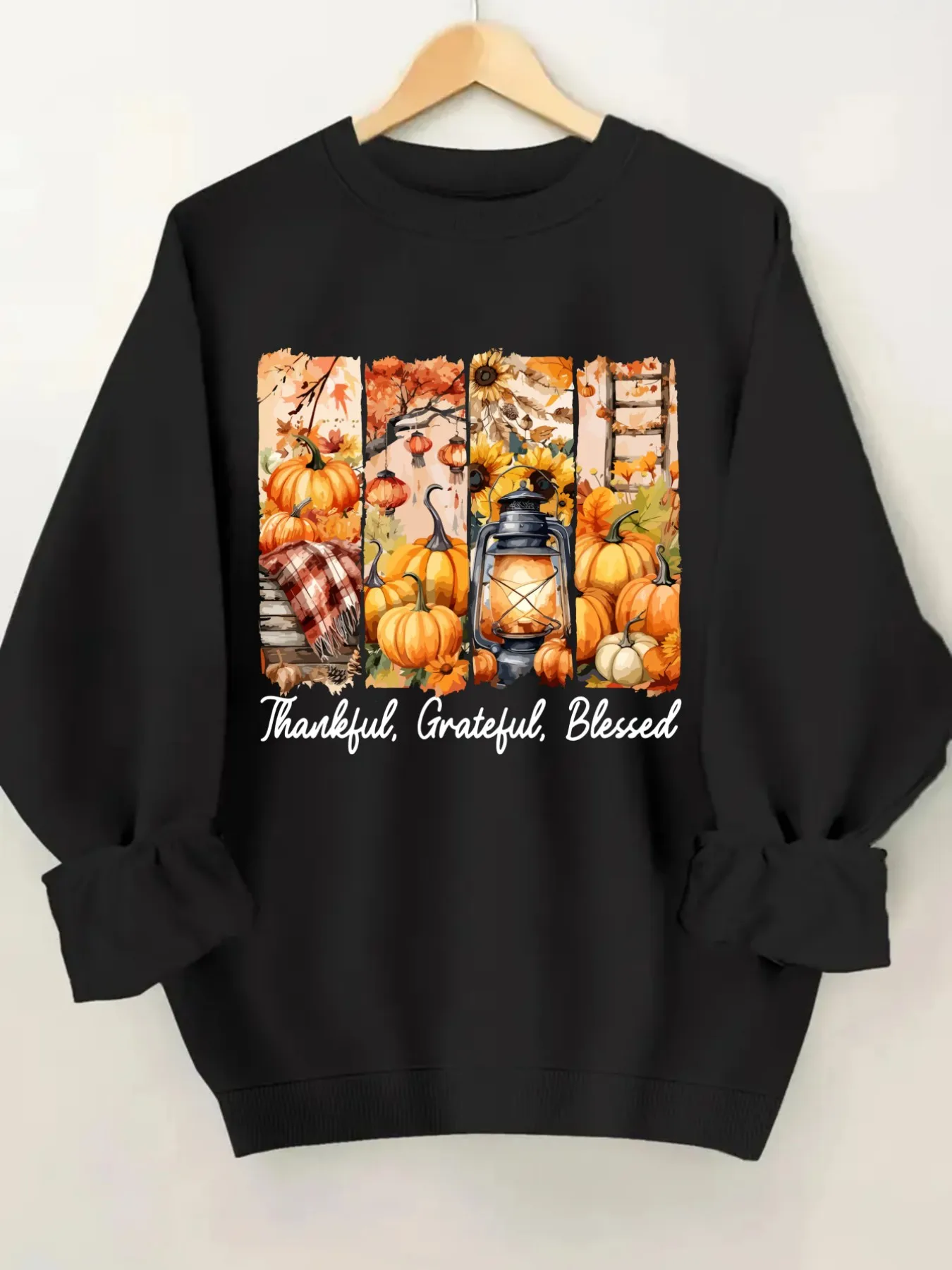 Women's Crew Neck Pullover Sweatshirt Autumn Pumpkin Lantern Design, Soft Casual Long Sleeve, Daily Casual Top Outfit, Winter Women's Clothing, Thanksgiving Outfit