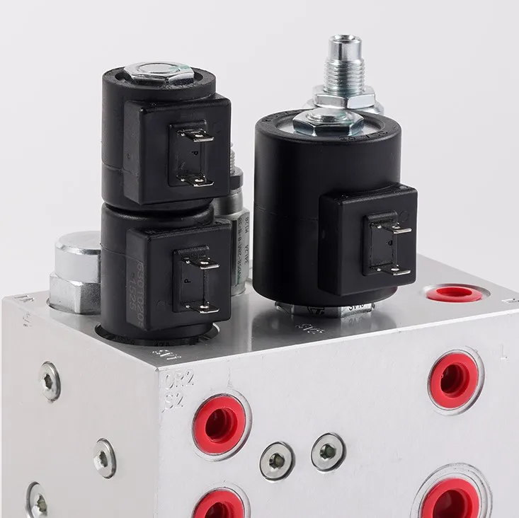 

Custom Proportional Pilot Valve 20MPa Relief Pressure Switch Hydraulic Distributor Block Four-Way 1/4 Port Directional Valves