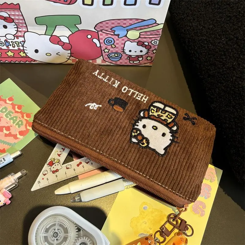 น่ารัก Hello Kitty Corduroy ดินสอนักเรียนขนาดใหญ่ความจุกระเป๋า Kawaii น่ารักสาวแต่งหน้ากระเป๋าของขวัญ