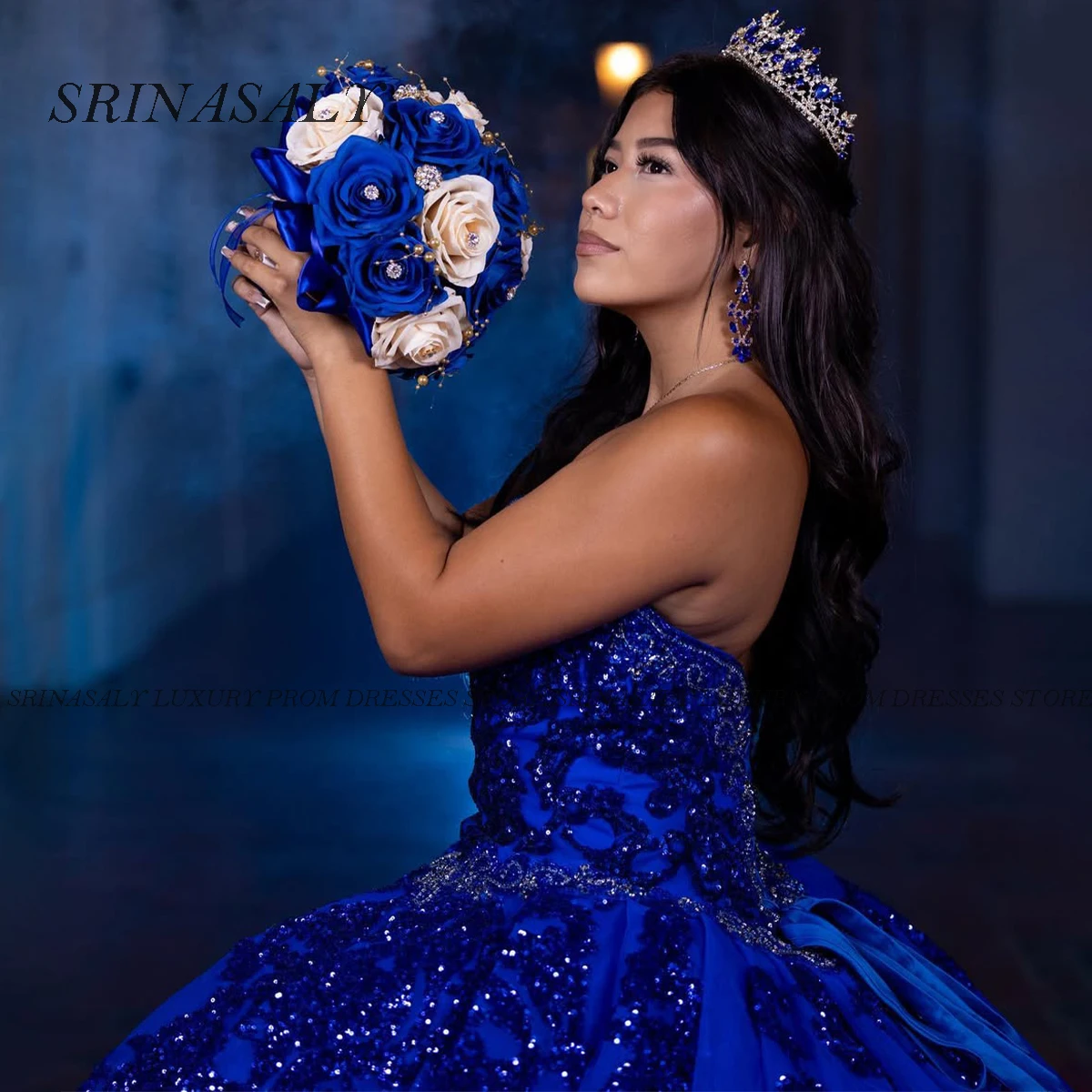 Abito Quinceaneras personalizzato Abiti da ballo con spalle scoperte Fiori 3D Perline Paillettes Appliques 15 Abiti Abiti da 15 anni