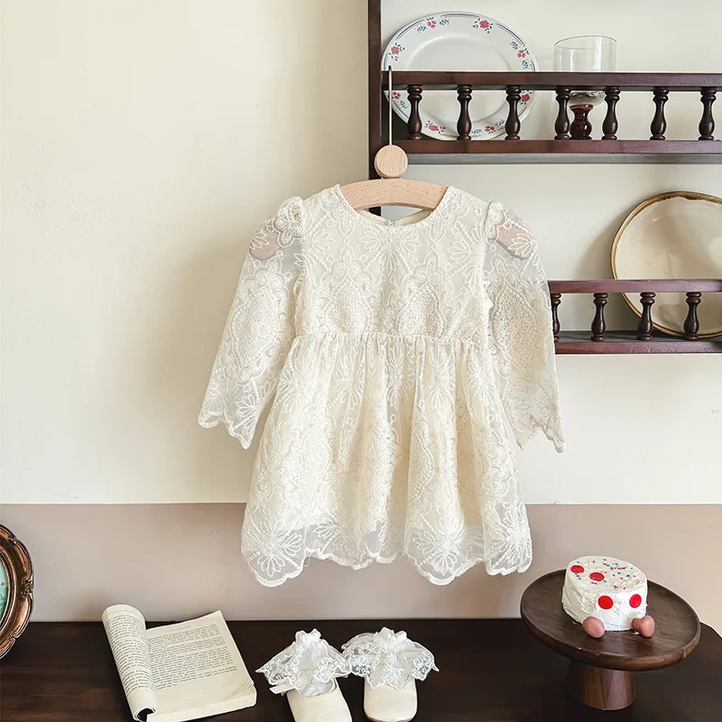 فستان دانتيل للفتيات الصغيرات الجميل بأكمام طويلة فستان ربيعي من القطن المطرز بالزهور فستان الأميرة للرضع على شكل حرف A #3