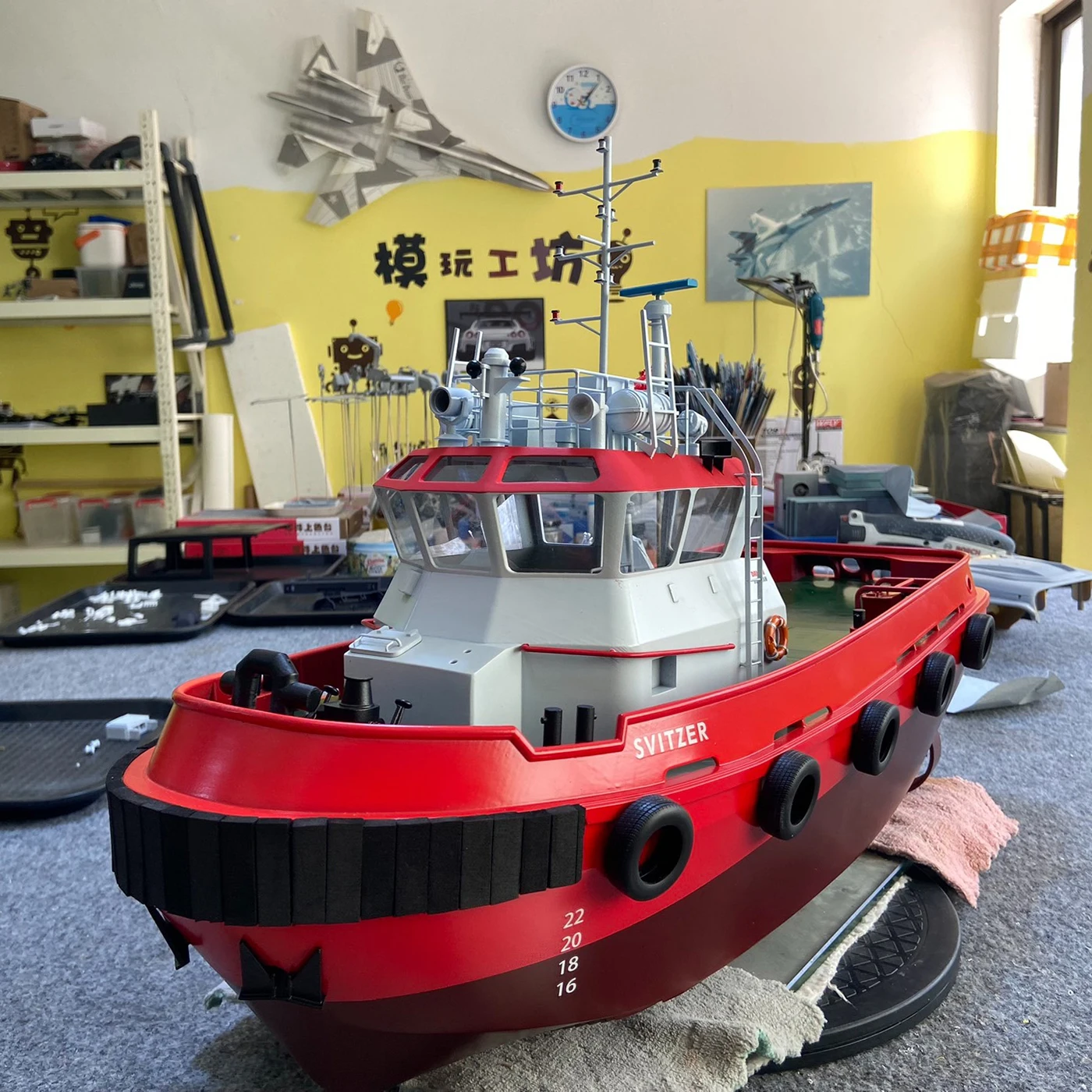 1/32 RC قارب 61 سنتيمتر محاكاة دامن 1907 قارب التحكم عن بعد محرك مزدوج RC Tugboat نموذج RTR لعبة الكبار هدية