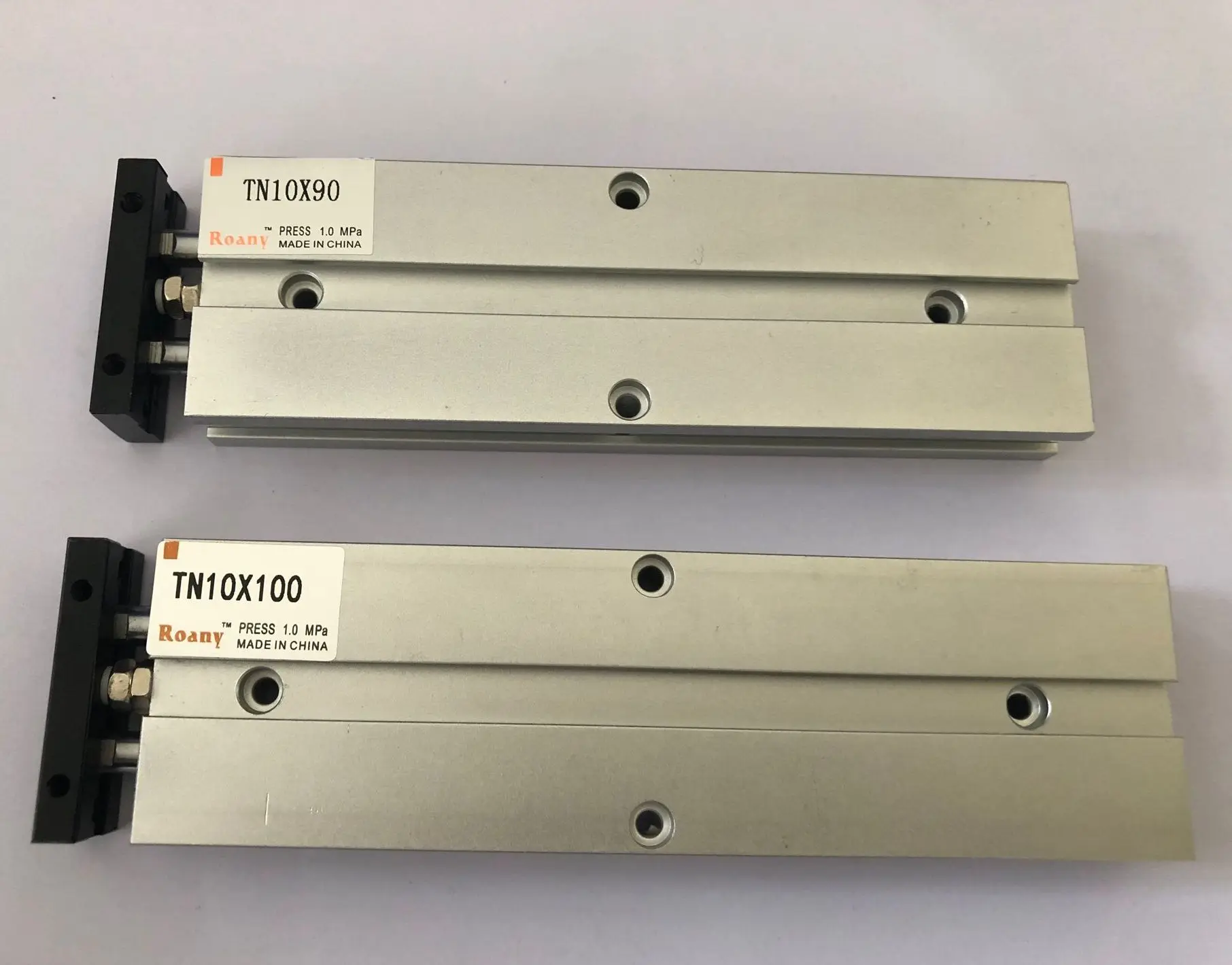 

TN10x90 90mm Bore 90mm Stroke Double Rod Aluminum Alloy Pneumatic Air Cylinder TN10-90 TDA10-90