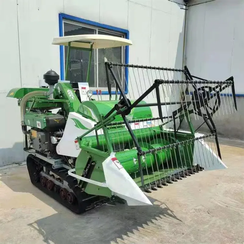Crawler Type Rice Combine Harvester Muddy Field Adaptable Self Propelled Diesel Harvester Small Paddy Farm Grain Collecting