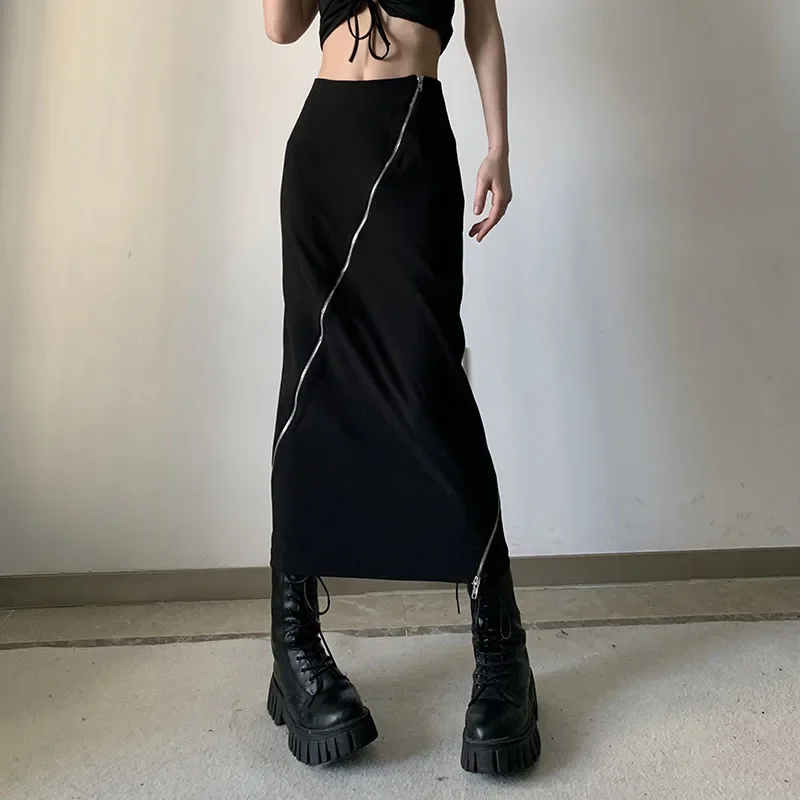 

Women's Black Gothic Long Skirts, High Waist, Chain Design, Split, Punk, Casual, Streetwear, Fashion, Spring, New