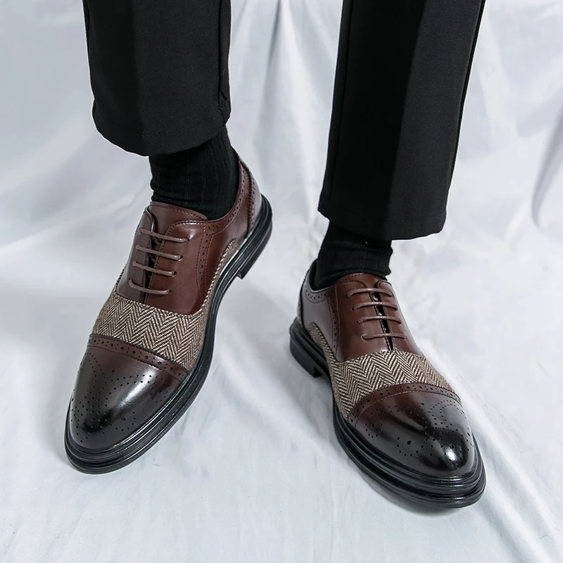 كتلة منحوتة حذاء رجالي بو بلون كعب منخفض الدانتيل يصل أحذية رجال الأعمال الكلاسيكية حجم كبير 38-46