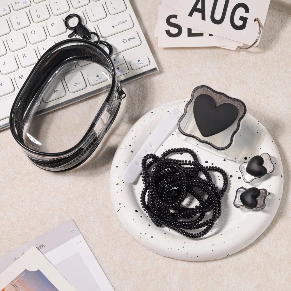 Storage Pouch Keychain Bag+Sleeve Charger Cable Protector Cover 3D Soft Silicone Charger Case for iPhone 18w 20w Charger Head