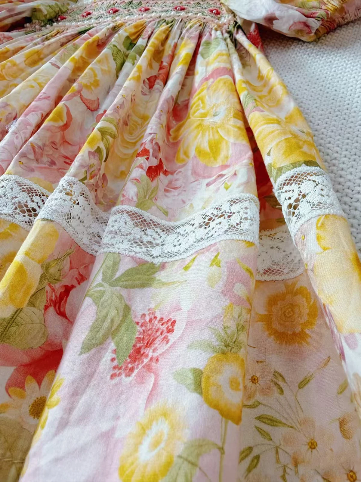 Letnia dziewczęca sukienka z h – Embroidery Yellow Dress recenzja i cena