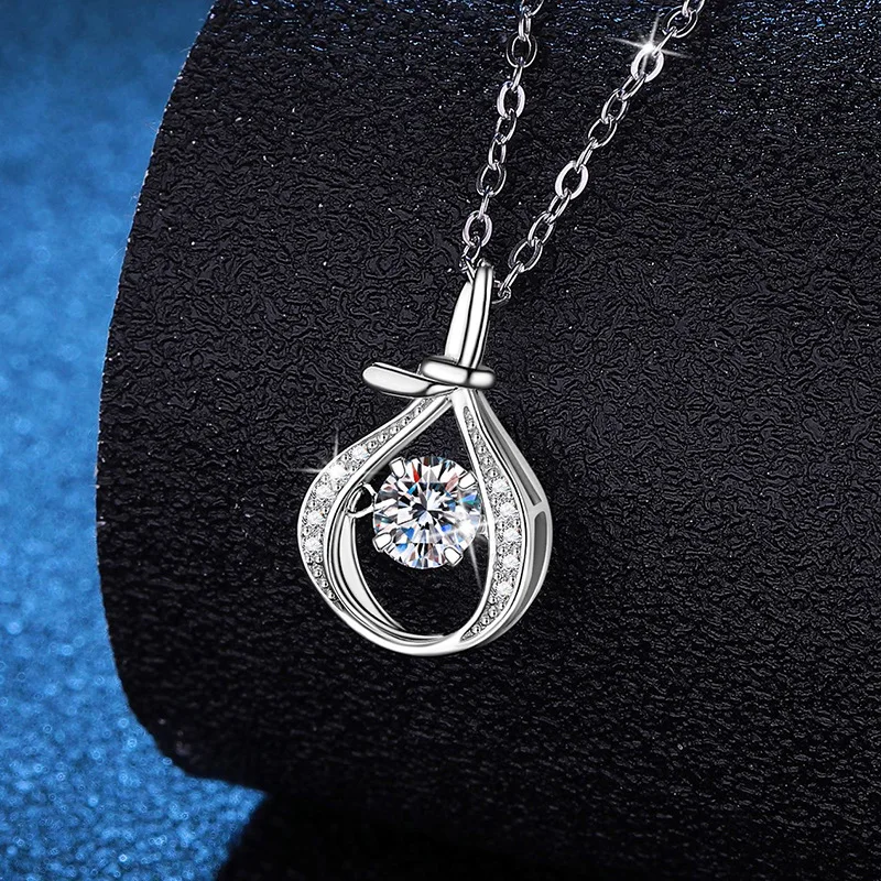 Moissanite Necklace Lucky Bag Year Smart Pendant Moissanite Clavicle Chain Silver Chain Platinum PT950 Mark