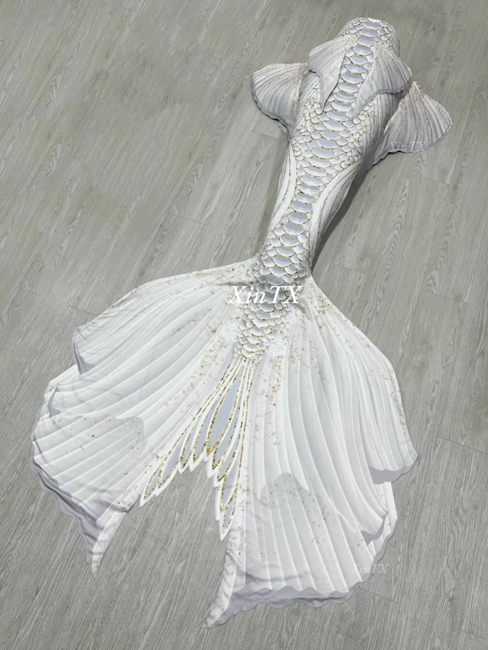 

Seashell Koi Mermaid Tail for Adults for Aquarium Performance Swimsuits, Custom-Made Fish Skin Fish Tail High-quality Fabric