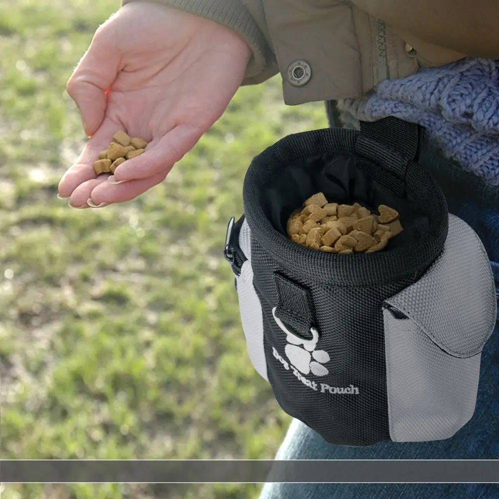 

Ergonomic Dog Treat Pouch Hands Free Training Waist Bag Sturdy Design Drawstring Closure For Pet Keys Poop Bags Durable Pet