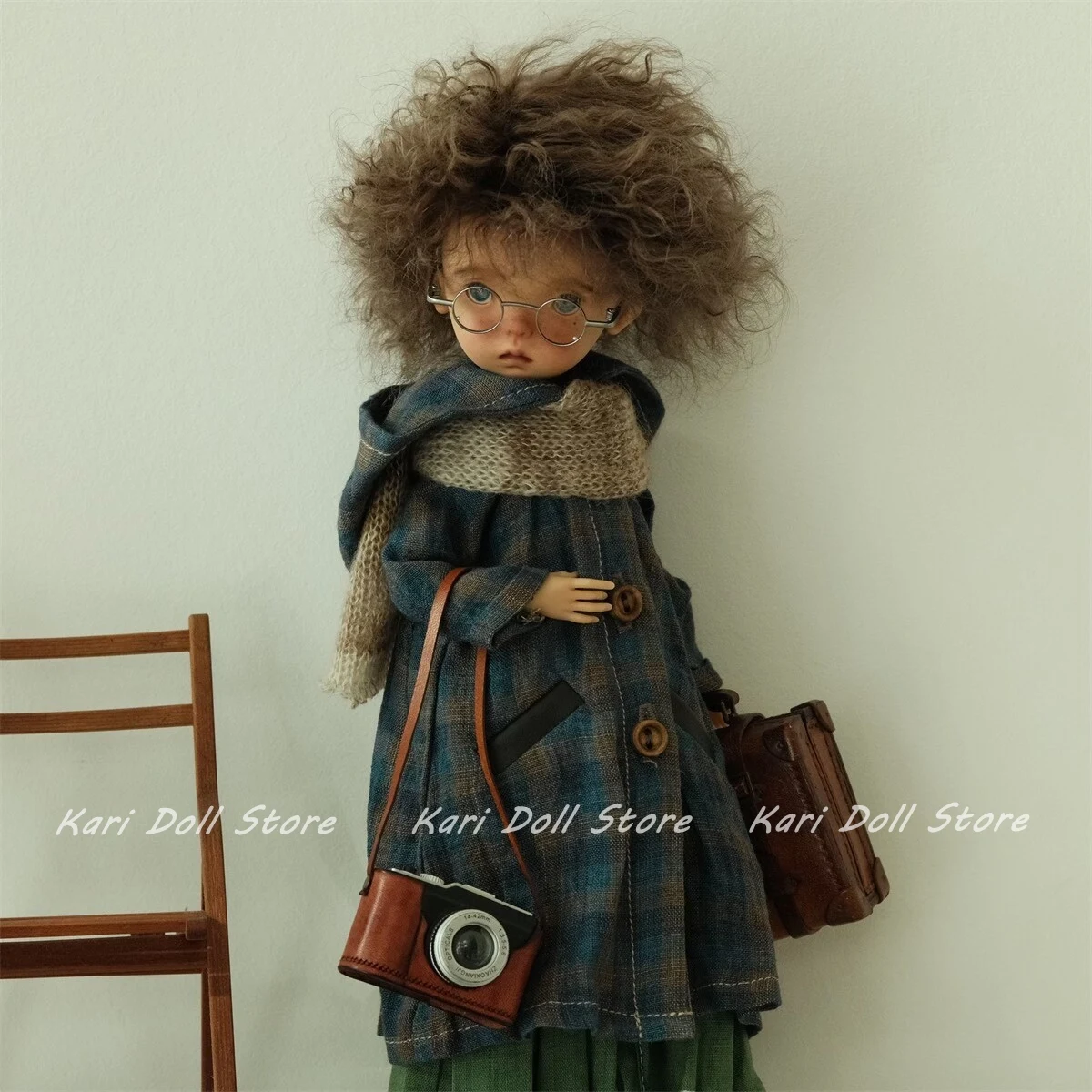 

Kari Doll Одежда и юбки Темно-синий клетчатый льняной комплект пальто и шарф для куклы Landazz Landoudou