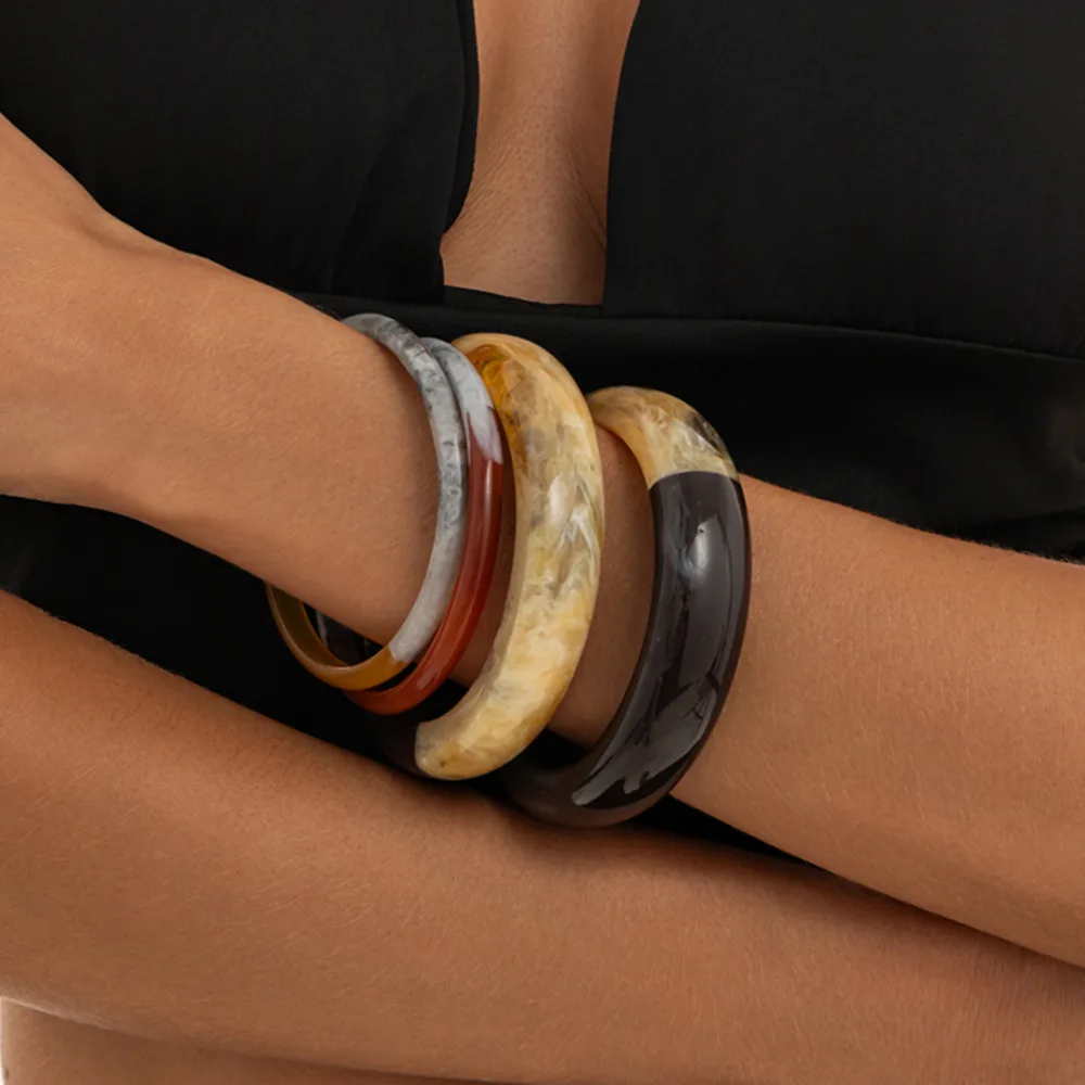 KunJoe 4Pcs/Set Punk Vintage Hyperbole Resin Chunky Bangle Women Trendy Creative Stacking Charm Bracelet Daily Jewelry Accessory