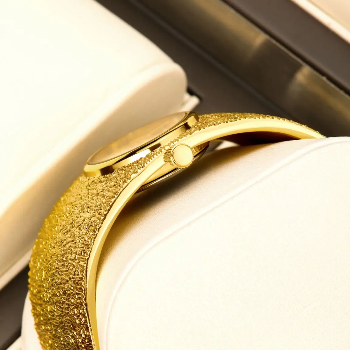YaLaLuSi Textured Wide Gold Cuff Bangle Women Watch Oval  Dial Crystal Index Minimal Vintage Ladies Quartz Bracelet Wristwatch