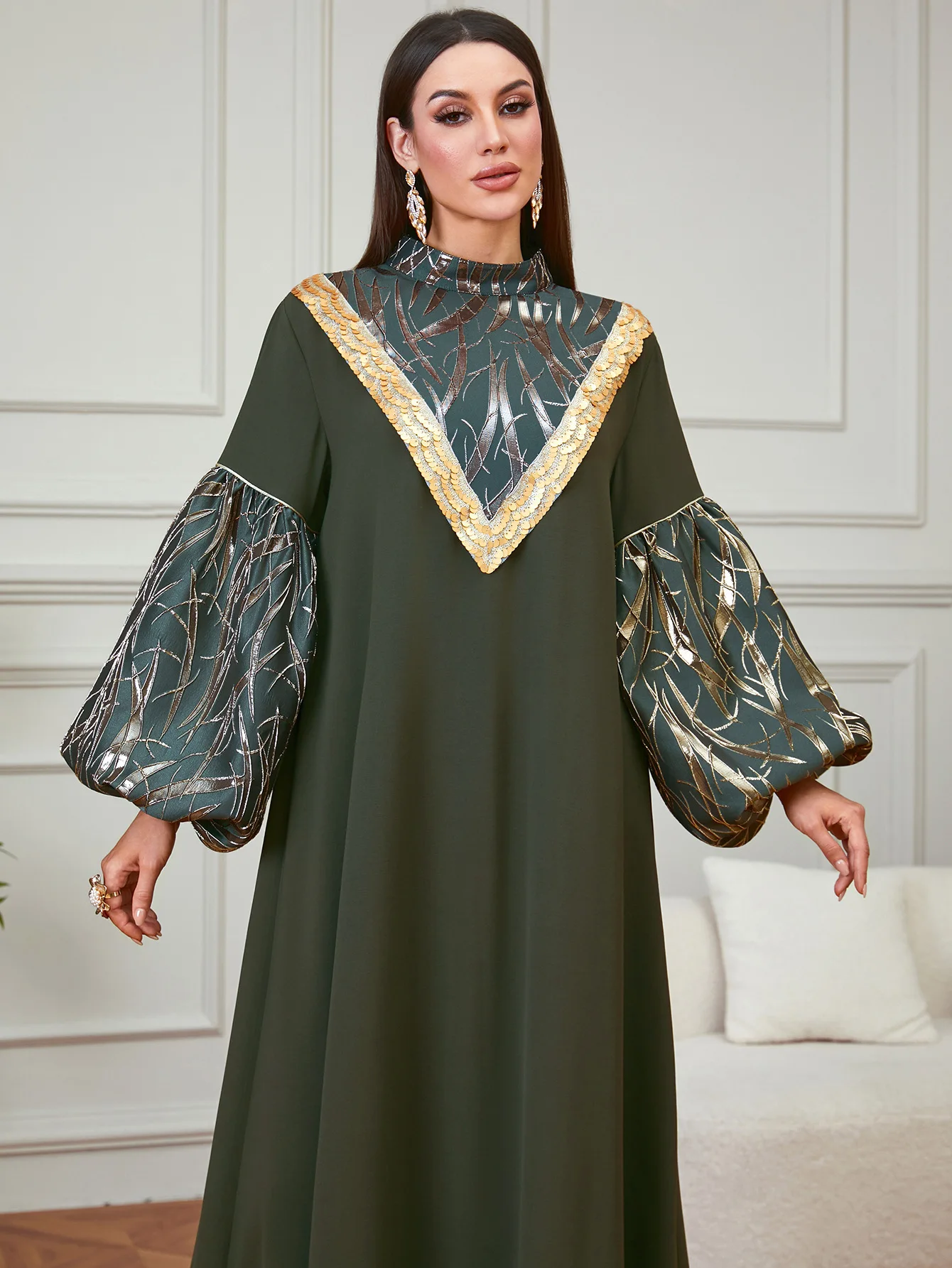 Abayas de Dubaï, Kaftans brodé - Embroidery Kebaya avis et prix